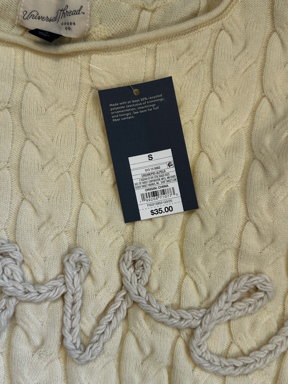 UNIVERSAL THREAD size SMALL Pale Yellow Crewneck Sweater "LOVE" NEW $35 - Picture 8 of 11